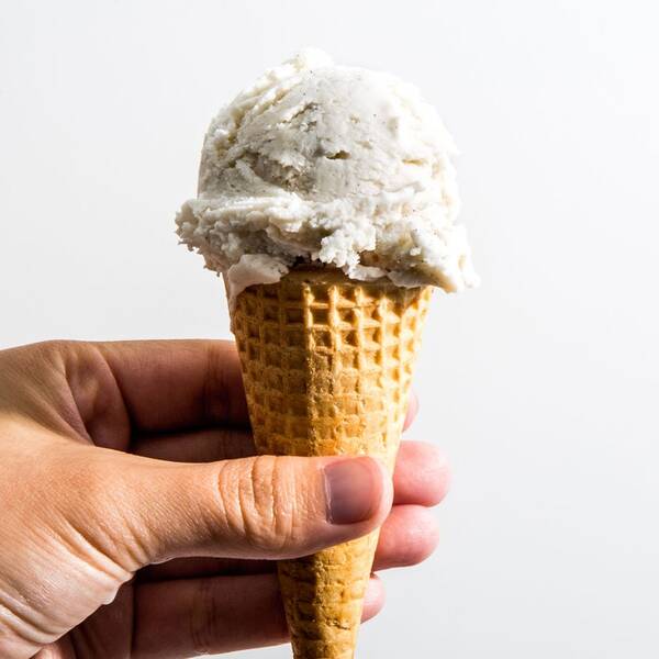 Vanilla Cashew Vegan Ice Cream