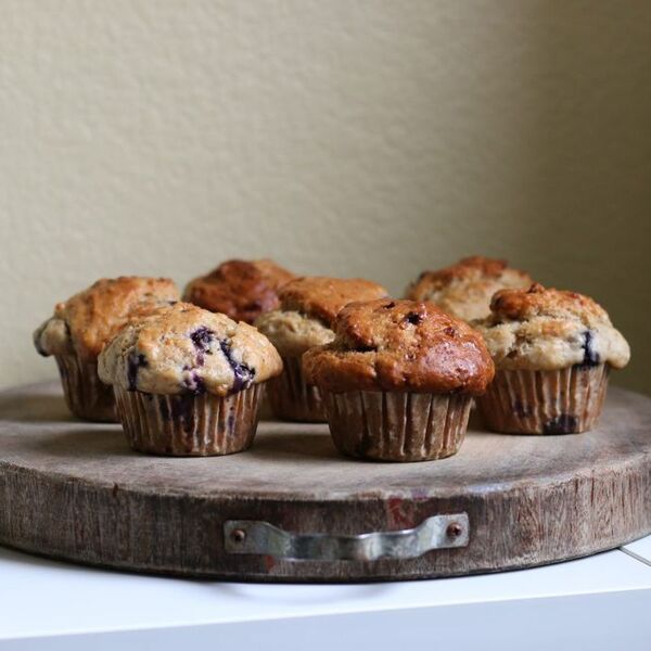 Vegan Bakery-Style Blueberry Muffins