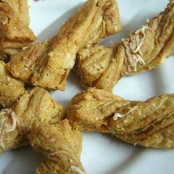Caprese cheese straws