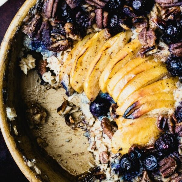 Vegan Blueberry Apple Baked Oatmeal