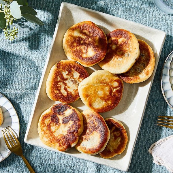 Hotteok (Korean Sweet Pancakes)