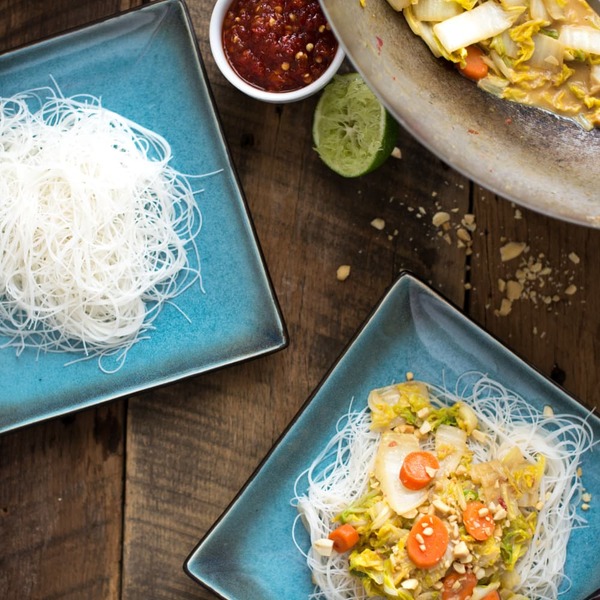 Recipe: Vegan Stir-Fried Cabbage in Peanut Sauce
