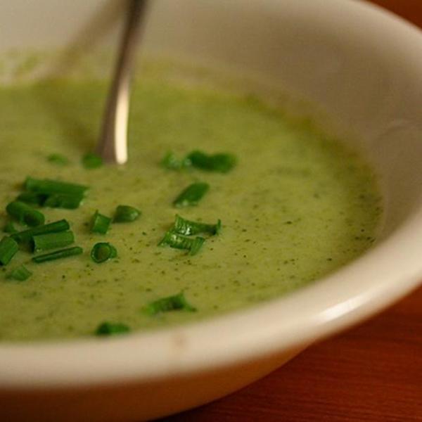 Vegan “Cream” Of Broccoli Soup With Leeks And Scallions