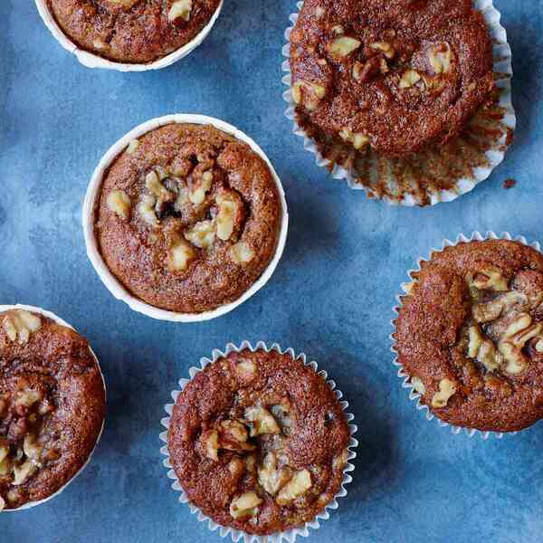 Vegan Banana-Walnut Muffins