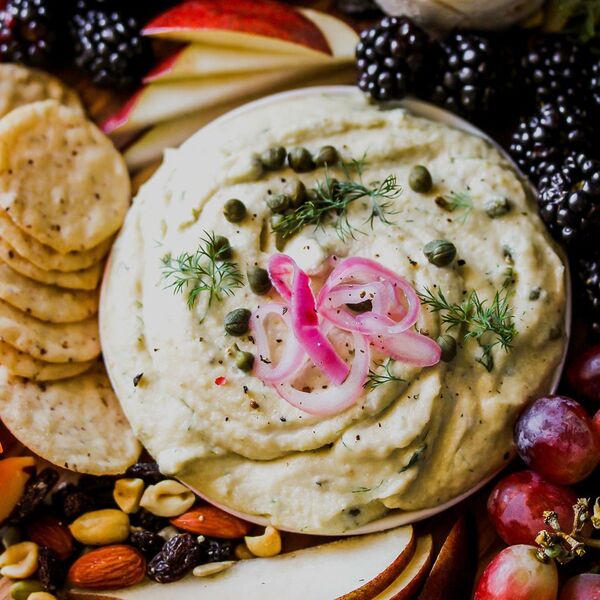 Vegan Lemon-Dill Cashew Dip