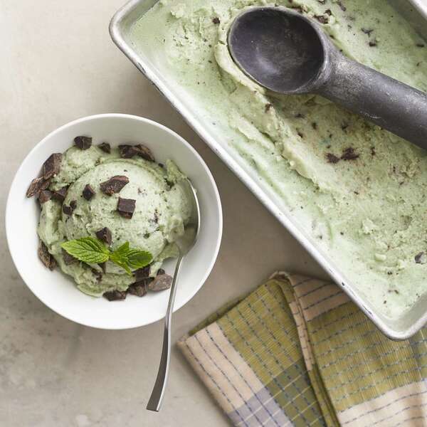 Mint Chocolate Chip Nice Cream