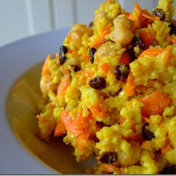 Curried Millet with Chickpeas and Currants