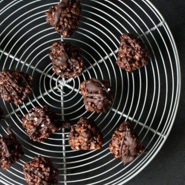 CHOCOLATE PEANUT BUTTER RICE PUFF BALLS