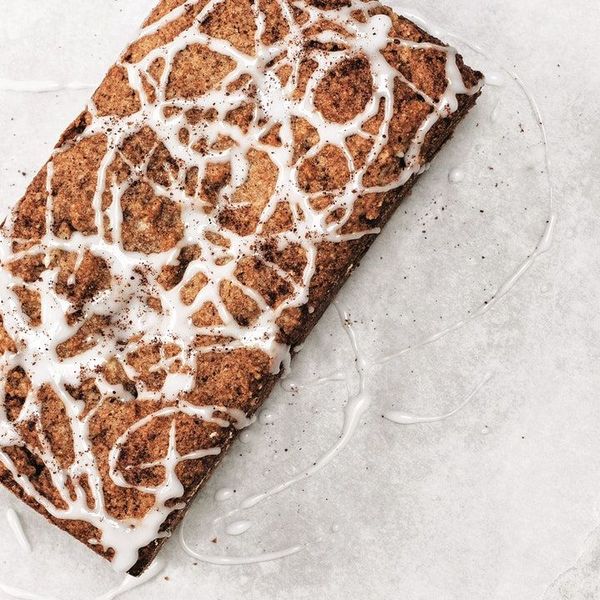 Sumac, Spelt, and Apple Cake