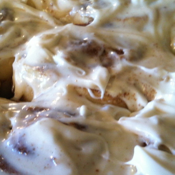Frosted Vegan Cinnamon Rolls
