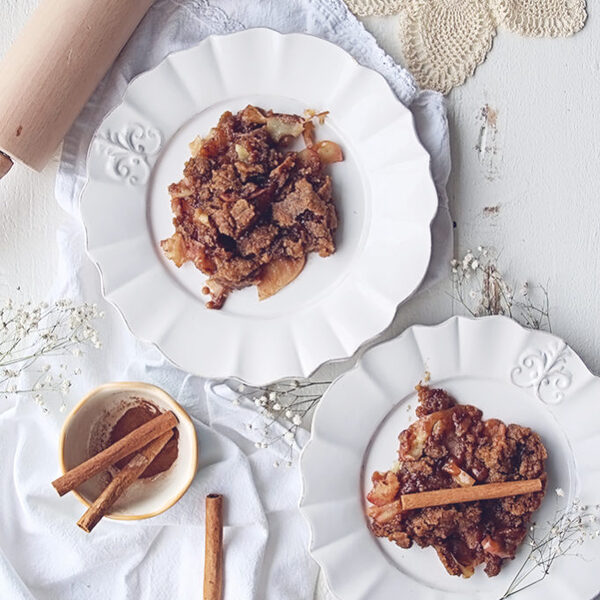 VEGAN APPLE CRUMBLE