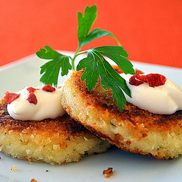 Leftover Mashed Potato Cakes {Vegan}