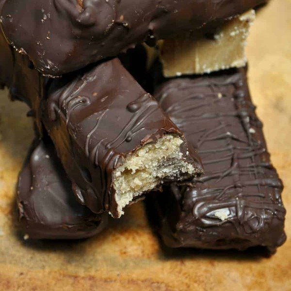 Vegan Cookie Dough Candy Bars