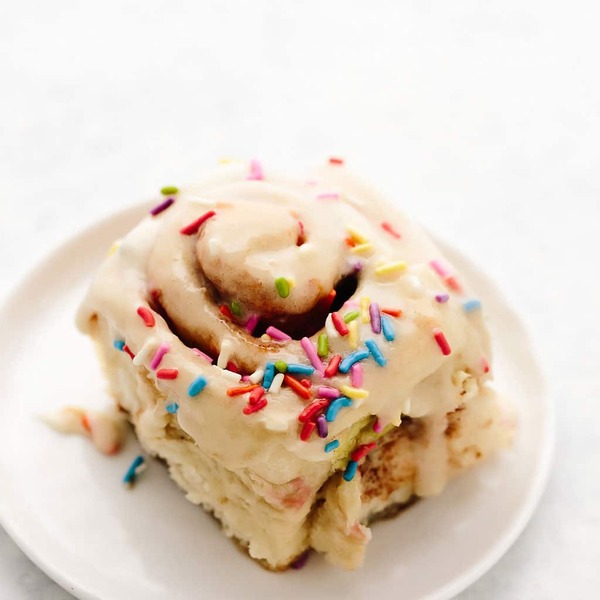 Vegan Funfetti Cinnamon Rolls