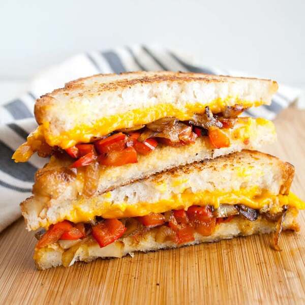 Vegan Grilled Cheese with Caramelized Onions and Red Pepper