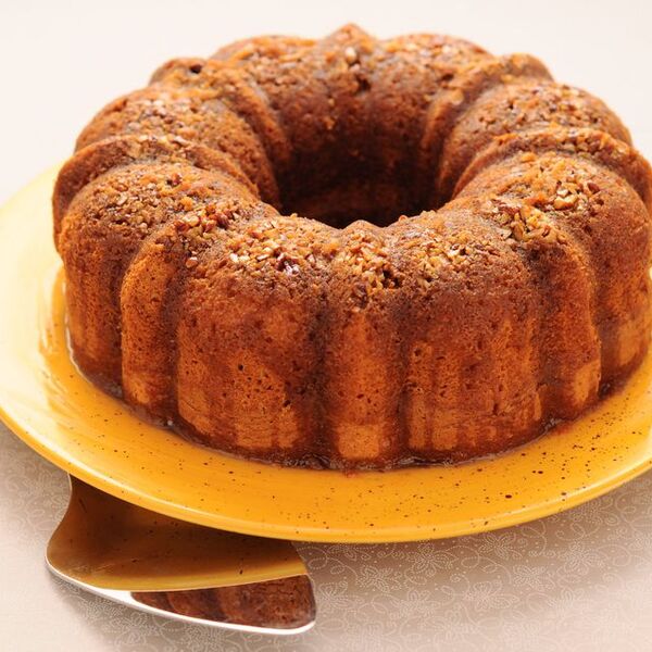 Vegan Hawaiian Rum Cake Recipe
