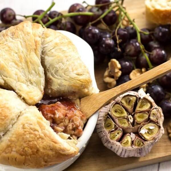 Vegan Baked Brie