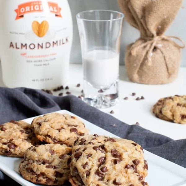 The Best Vegan Chocolate Chip Cookies