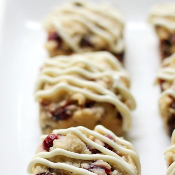 Gluten-Free Vegan Cranberry Bliss Bars {Squares!} (Allergy-Free)