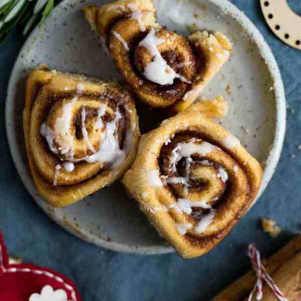 Vegan Sweet Potato Cinnamon Rolls