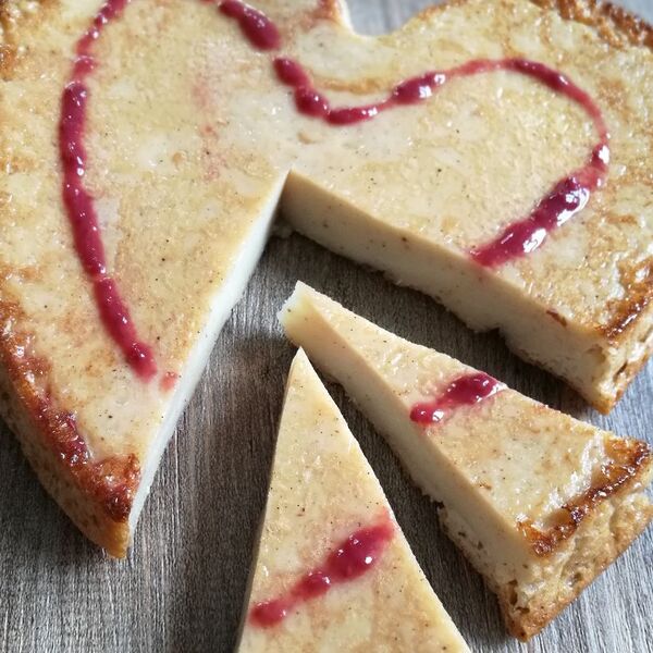 Light Vegan Cheesecake Heart