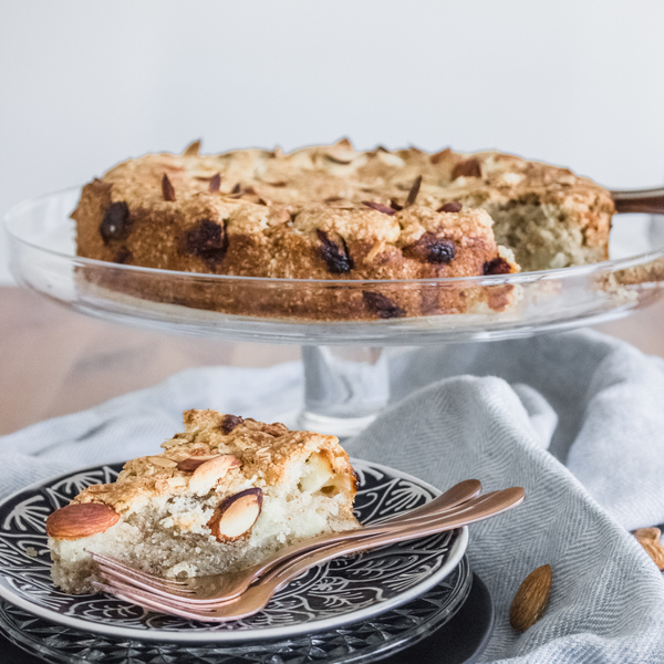 French Apple and Almond Cake (vegan)