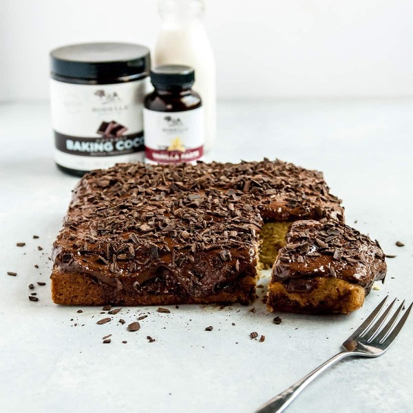 Vegan Vanilla Cake with Chocolate Frosting