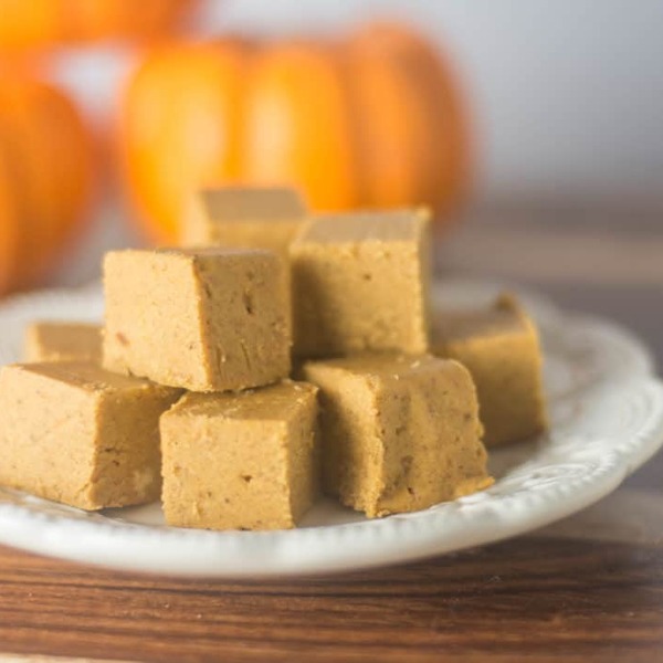 Vegan Pumpkin Spice Fudge