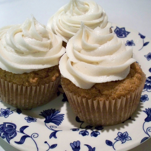 Sunrabbit’s Vegan Pumpkin Cupcakes With Vegan Cream Cheese Icing
