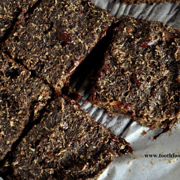 Quinoa Protein Bars: Vegan and Gluten Free