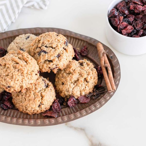 Spiced Vegan Oatmeal Cranberry Cookies