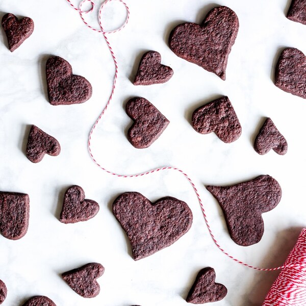 Vegan Dark Chocolate Shortbread Cookies