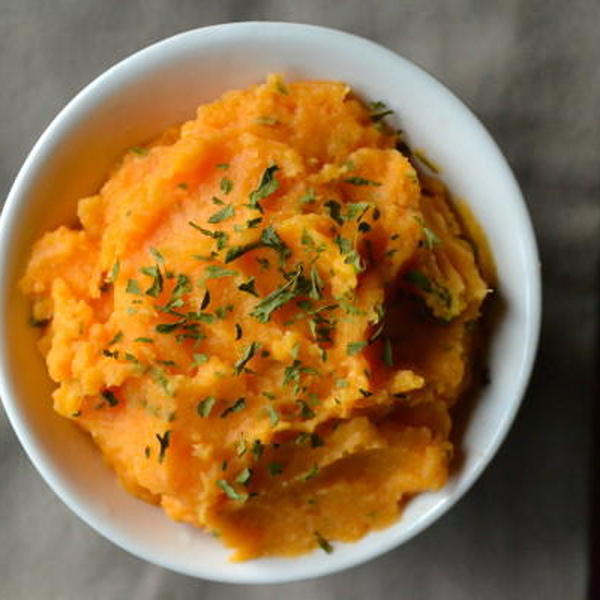 Garlic and Parsley Mashed Sweet Potatoes