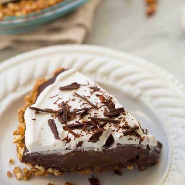 Gluten-Free Vegan Chocolate Pudding Pretzel Pie