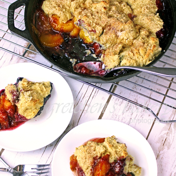 Vegan Peach Blueberry Cobbler Recipe