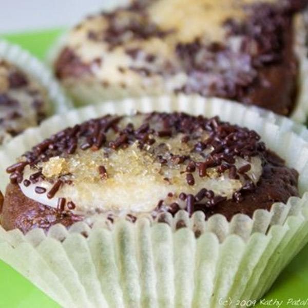 Black & White Cookie Cupcakes