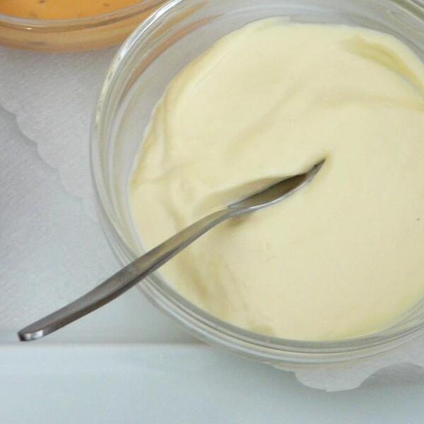 Easy Vegan Mayonnaise