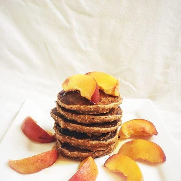 Vegan Peach Pancakes