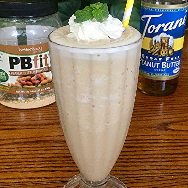 Vegan Peanut Butter Banana Shake
